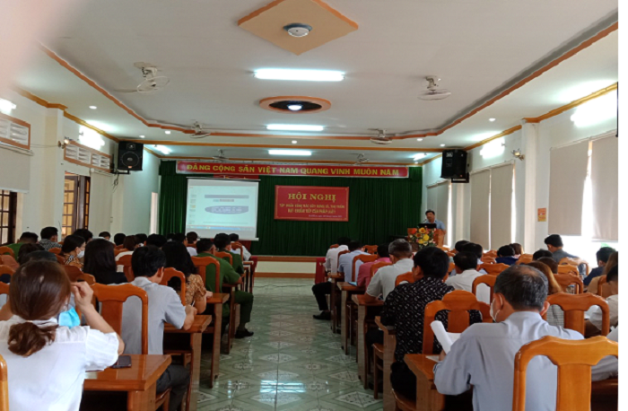 Ủy ban nhân dân huyện Ea H’Leo tổ chức Hội nghị tập huấn công tác xây dựng xã, thị trấn đạt chuẩn tiếp cận pháp luật